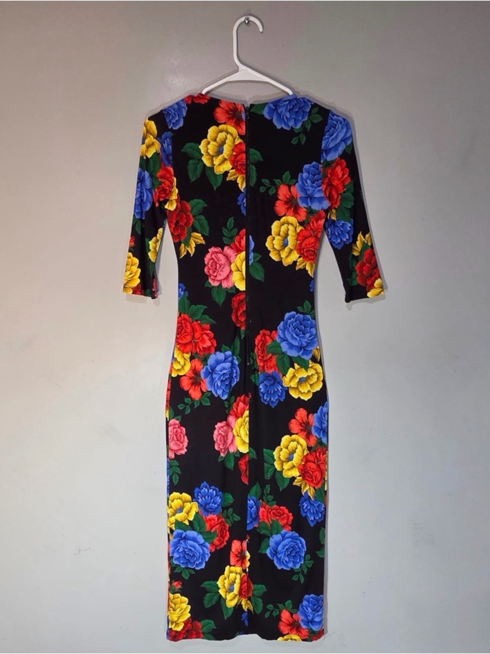 ALICE + OLIVIA Delora Floral Midi Dress Size 2 - Picture 6 of 7